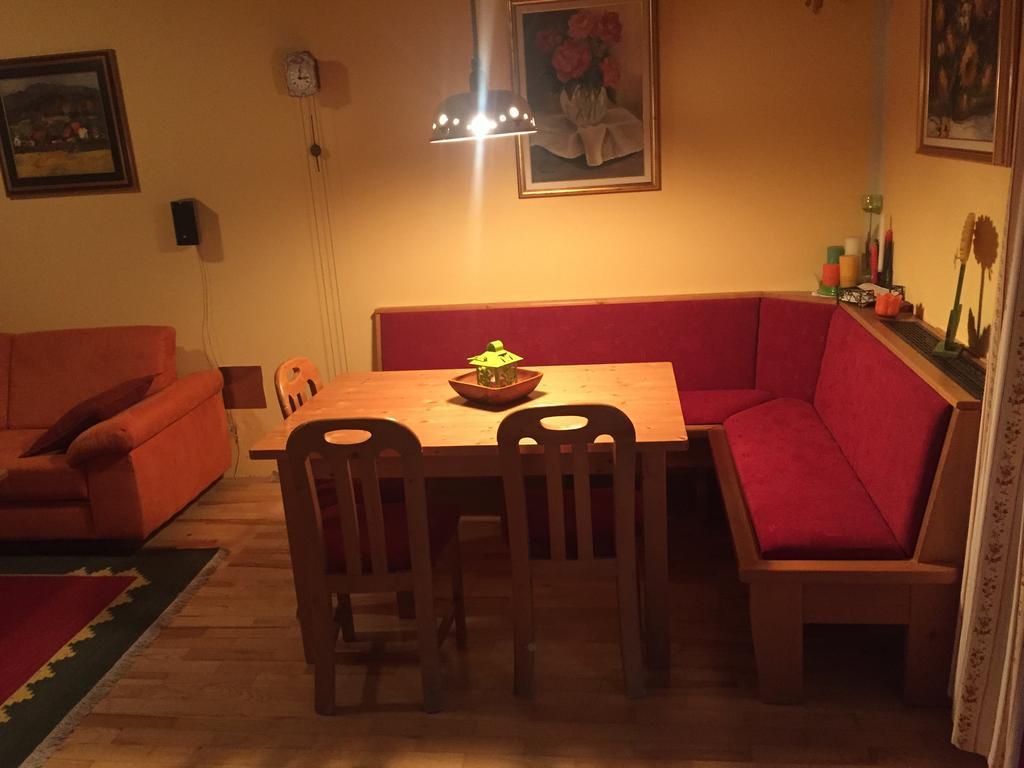 Holiday Apartment Bolfenk Hočko Pohorje Kamer foto